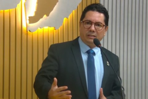 Presidente da COF, Dênis Araújo promete rejeitar projetos do Executivo e coloca em risco até a LOA 2026